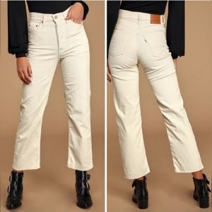 Levis Ribcage Straight Ankle Corduroy 